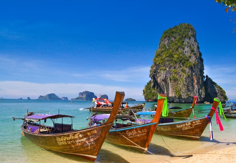 How Much Cash Should You Carry Abroad? A Traveller's Currency Guide